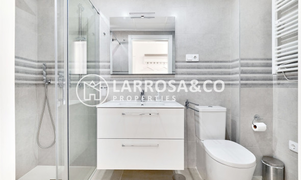 Resale - Apartment - Orihuela costa - Costa Blanca