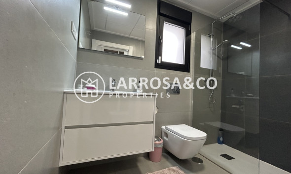 Reventa - Chalet - Los Balcones - Costa Blanca