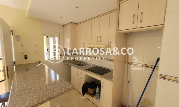 Resale - Bungalow - San Miguel de Salinas - Inland