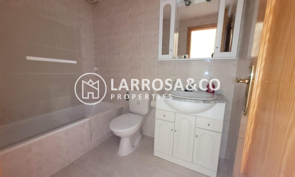 Resale - Bungalow - San Miguel de Salinas - Inland