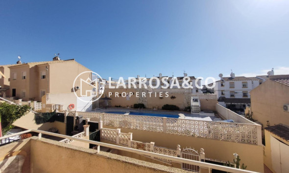 Resale - Bungalow - San Miguel de Salinas - Inland