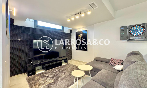 Resale - Detached House/Villa - Orihuela costa - Lomas de Cabo Roig