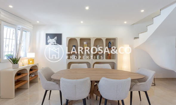 Reventa - Chalet - Pilar de la Horadada - Costa Blanca