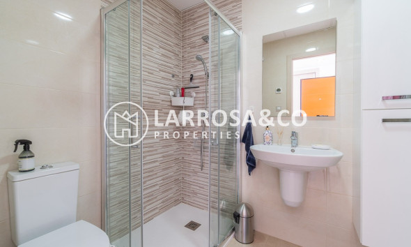 Resale - Apartment - Orihuela costa - Costa Blanca