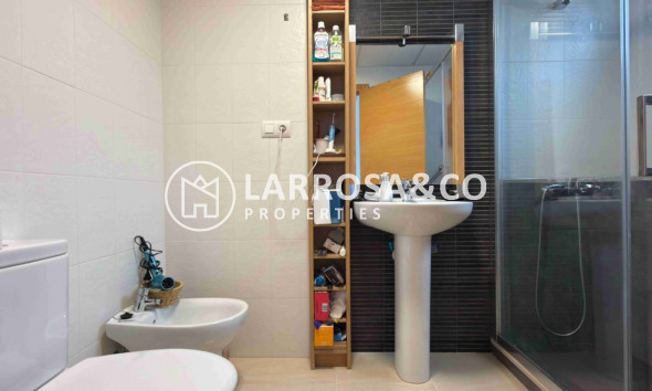 Reventa - Apartamento - San Miguel de Salinas - Inland