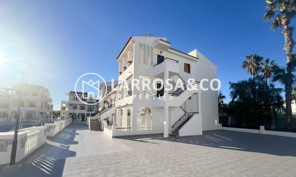 Resale - Bungalow - Torrevieja - Los Frutales