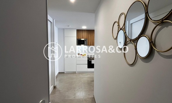 Resale - Apartment - Torrevieja - Playa de El Cura