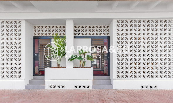 New build - Apartment - Torrevieja - Playa Los Naufragos