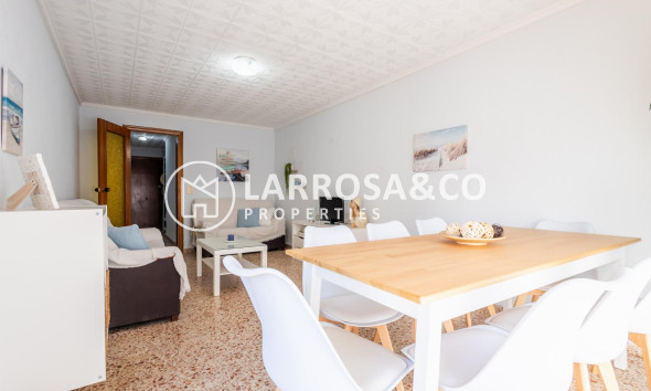 Resale - Apartment - Torrevieja - Playa de los Naufragos