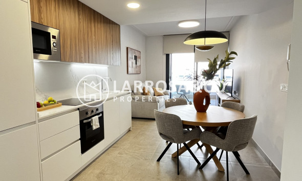 Resale - Apartment - Torrevieja - Playa de El Cura