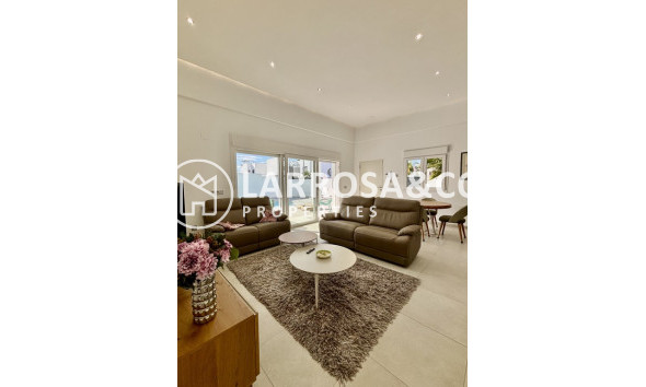 Resale - Detached House/Villa - Benijofar - Costa Blanca