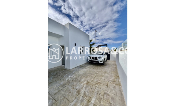 Resale - Detached House/Villa - Benijofar - Costa Blanca