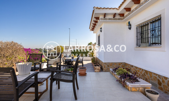 Resale - Detached House/Villa - Bigastro - Inland