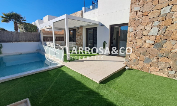 Reventa - Chalet - Villamartín - Costa Blanca