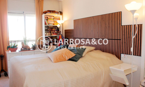 Вторичный рынок - Дом - Villamartín - Costa Blanca