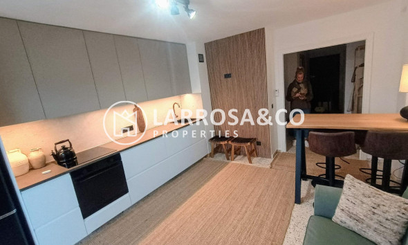 Вторичный рынок - Квартира - Гуардамар дель Сегура - Urbanizaciones