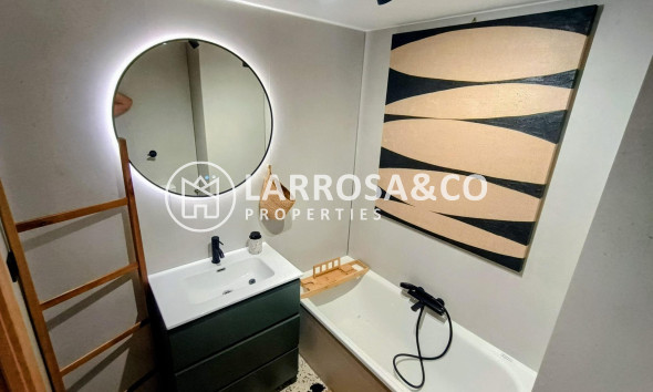 Вторичный рынок - Квартира - Гуардамар дель Сегура - Urbanizaciones