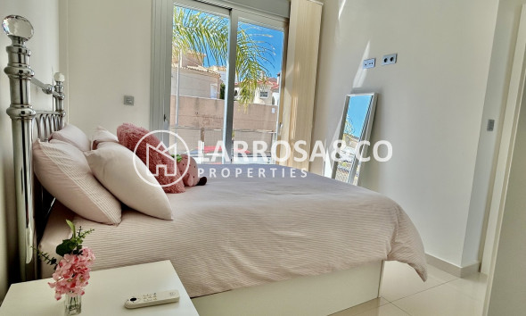 Вторичный рынок - Дом - Villamartín - Costa Blanca