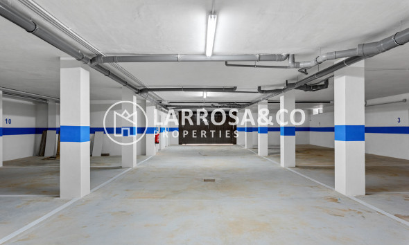 Herverkoop - Penthouse  - Villamartín - Costa Blanca