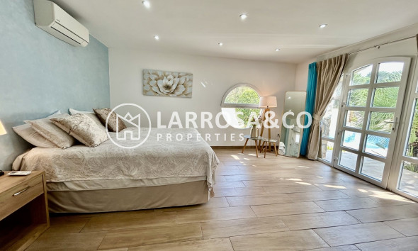 Resale - Detached House/Villa - Cabo Roig - Costa blanca