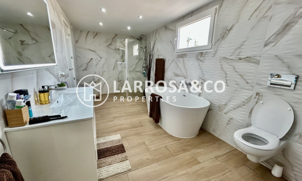 Resale - Detached House/Villa - Cabo Roig - Costa blanca