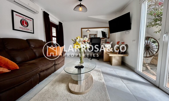 Resale - Detached House/Villa - Cabo Roig - Costa blanca