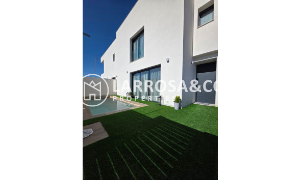 Resale - Detached House/Villa - Benijofar