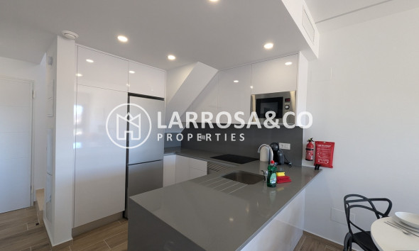 Reventa - Atico - Villamartín - Costa Blanca