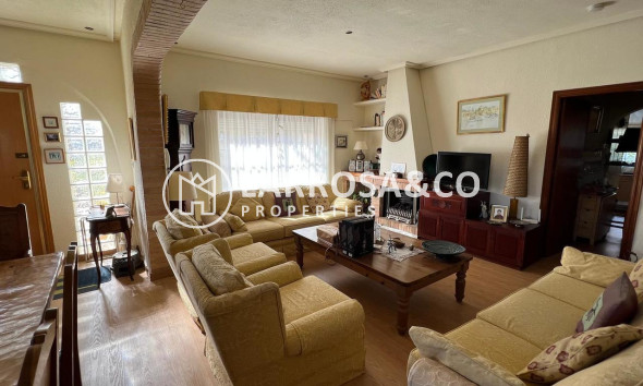 Resale - Detached House/Villa - Cabo Roig - Costa blanca