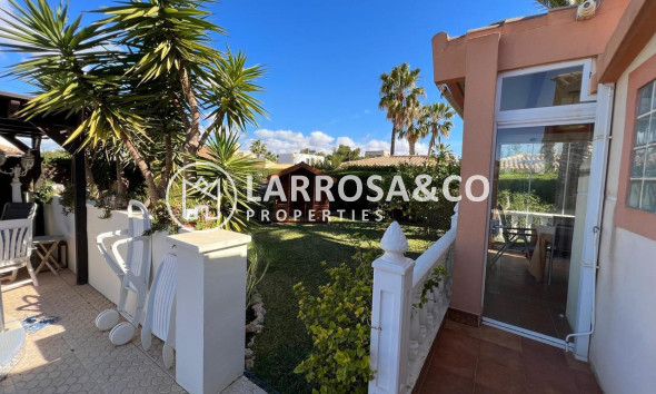 Resale - Detached House/Villa - Cabo Roig - Costa blanca