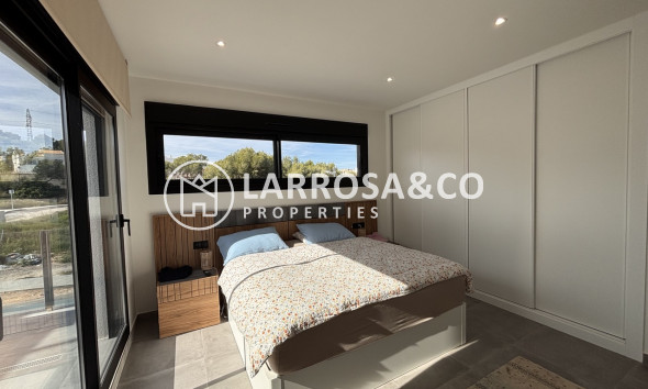 Reventa - Chalet - Villamartín - Costa Blanca