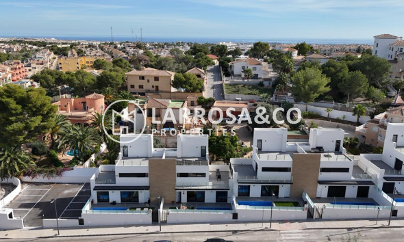 Reventa - Chalet - Villamartín - Costa Blanca