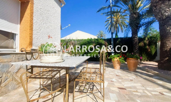 Resale - Finca - La Marina - Costa Blanca