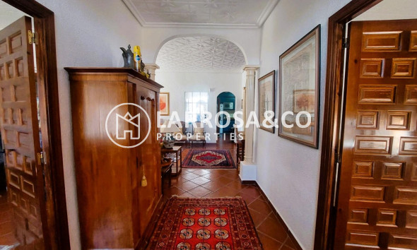 Resale - Finca - La Marina - Costa Blanca