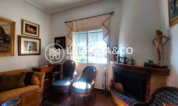 Resale - Finca - La Marina - Costa Blanca