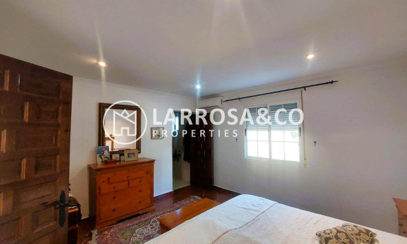 Resale - Finca - La Marina - Costa Blanca