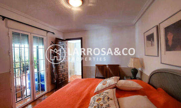 Resale - Finca - La Marina - Costa Blanca