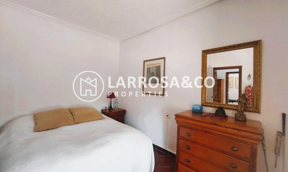 Resale - Finca - La Marina - Costa Blanca