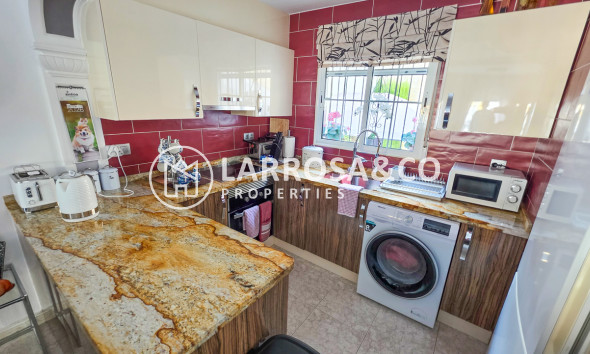 Herverkoop - Villa - Villamartín - Costa Blanca