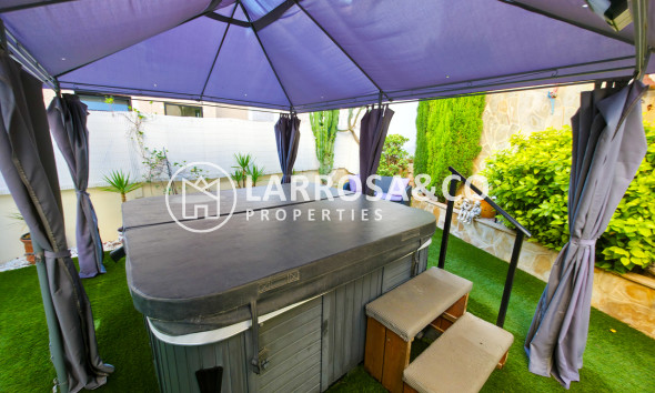 Herverkoop - Villa - Villamartín - Costa Blanca