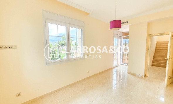 Вторичный рынок - Дом - Cabo Roig