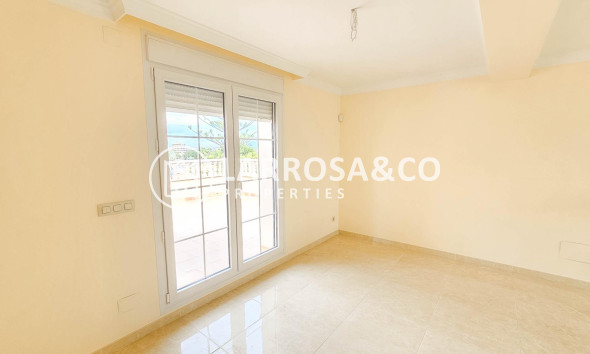 Вторичный рынок - Дом - Cabo Roig