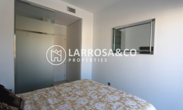 Resale - Detached House/Villa - Villamartín - El Galan