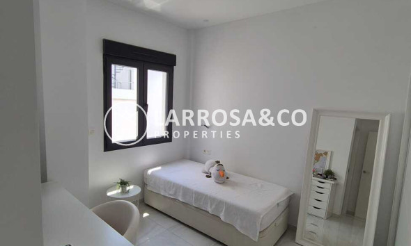 Resale - Detached House/Villa - Bigastro - Costa Blanca