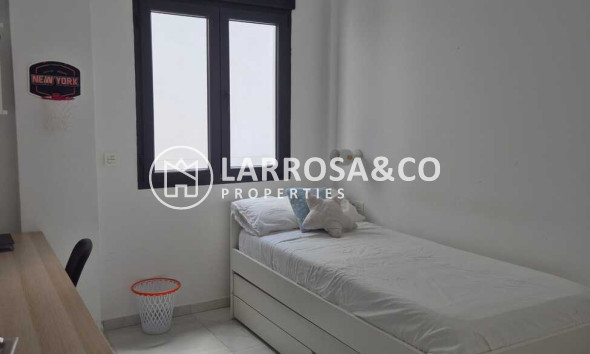 Resale - Detached House/Villa - Bigastro - Costa Blanca