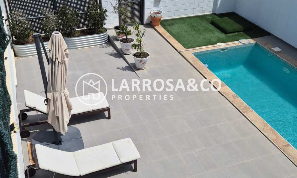 Resale - Detached House/Villa - Bigastro - Costa Blanca