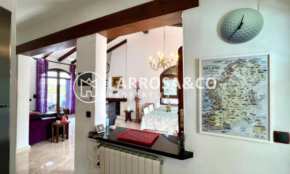 Resale - Detached House/Villa - Villamartín - Costa Blanca