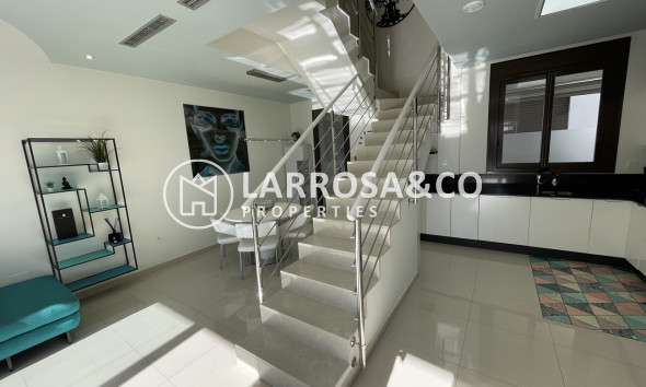 A Vendre - Semi-detached house - Villamartín - Villamartin