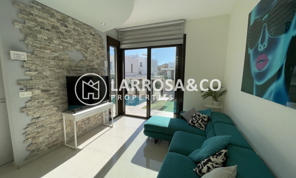 A Vendre - Semi-detached house - Villamartín - Villamartin