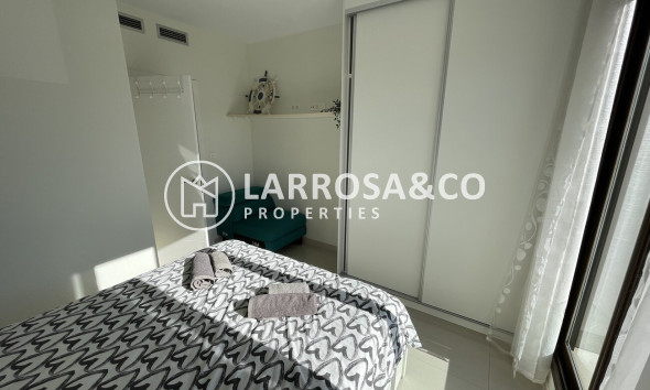 A Vendre - Semi-detached house - Villamartín - Villamartin